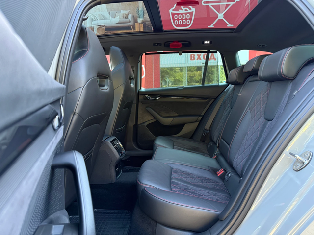 Skoda Octavia VRS* Head-Up* 4x4* ПАНО* ПЕЧКА* DISTR* КАМЕРА* 3Кл - автомобили, коли, обяви за нови и употребявани 9