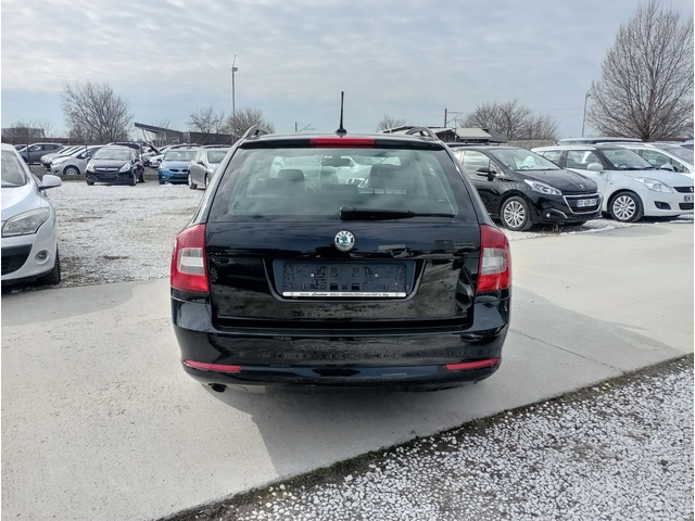 Skoda Octavia Кожа, навигация - автомобили, коли, обяви за нови и употребявани 5