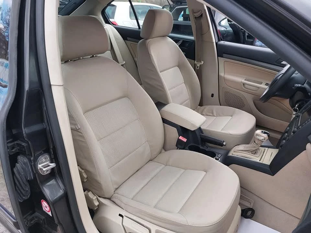 Skoda Octavia 1.9TDI* AUTOMATIC-DSG - автомобили, коли, обяви за нови и употребявани 11