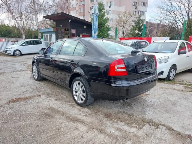 Skoda Octavia 1.9TDI* AUTOMATIC-DSG - автомобили, коли, обяви за нови и употребявани 2