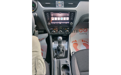 Skoda Octavia 2.0TDI* SCOUT* AUTOMATIC-DSG* - автомобили, коли, обяви за нови и употребявани 10