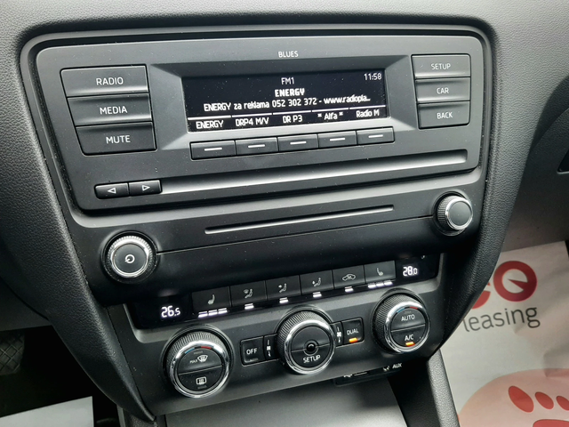 Skoda Octavia 1.6TDI * У Н И К А Т* - автомобили, коли, обяви за нови и употребявани 12