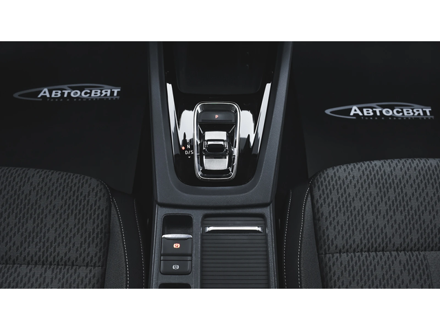 Skoda Octavia Combi 2.0 TDI DSG - автомобили, коли, обяви за нови и употребявани 10