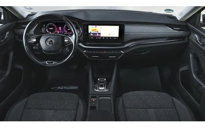 Skoda Octavia Combi 2.0 TDI DSG - автомобили, коли, обяви за нови и употребявани 7