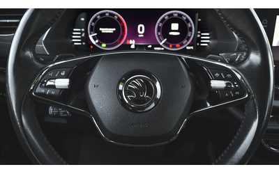 Skoda Octavia Combi 2.0 TDI DSG - автомобили, коли, обяви за нови и употребявани 8