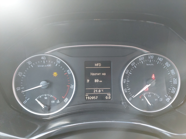 Skoda Octavia 1.6 MPI Газ - автомобили, коли, обяви за нови и употребявани 10