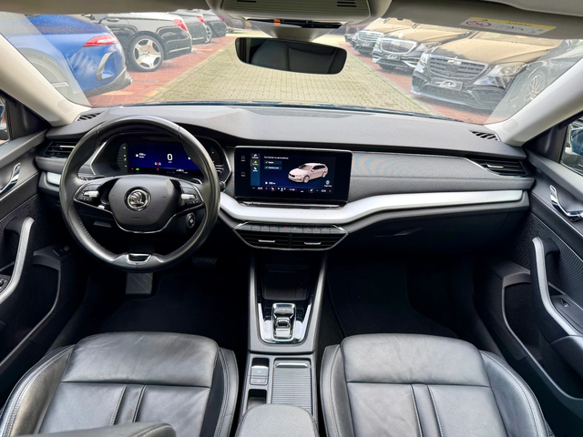 Skoda Octavia 2.0TDI#DISTR#PANORAMA#CAMERA#MATRIX#KEYLESS#FULL - автомобили, коли, обяви за нови и употребявани 9