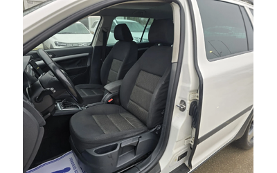 Skoda Octavia Scout 2.0TDI 140к.с 4x4 DSG - автомобили, коли, обяви за нови и употребявани 8