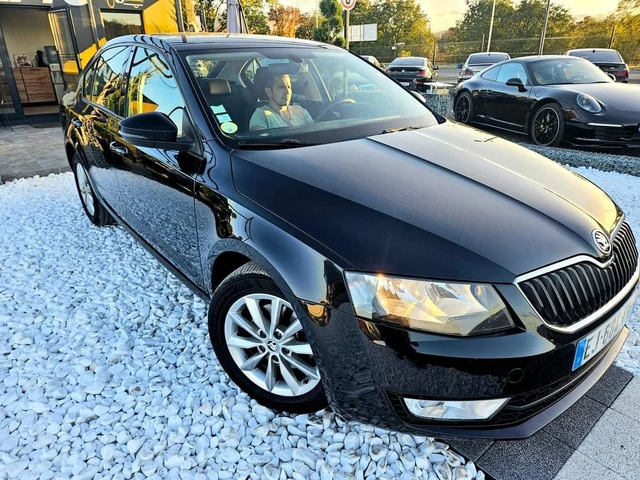 Skoda Octavia 2.0 TDI ТОП! АВТОМАТ НАВИГАЦИЯ ЛИЗИНГ 100% - автомобили, коли, обяви за нови и употребявани 2