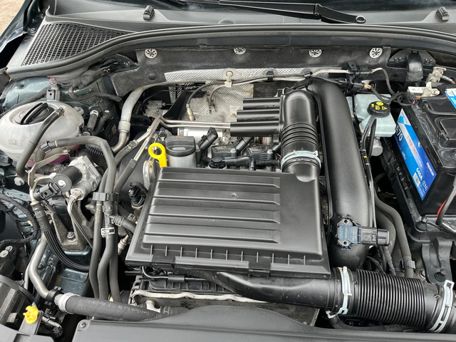 Skoda Octavia 1.4I-FEIS-NAVI-ITALIA - автомобили, коли, обяви за нови и употребявани 14