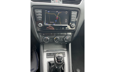 Skoda Octavia 1.4I-FEIS-NAVI-ITALIA - автомобили, коли, обяви за нови и употребявани 16