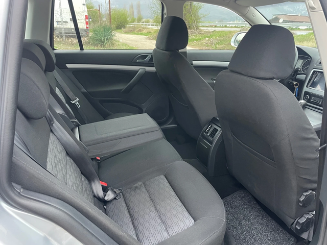 Skoda Octavia 1.6TDI-105-NAVI-ITALIA - автомобили, коли, обяви за нови и употребявани 6