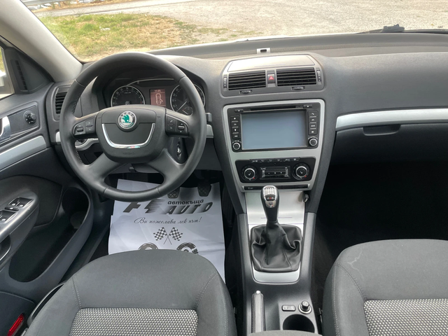 Skoda Octavia 2.0TDI-SCOUT-4x4-NAVI-ITALIA - автомобили, коли, обяви за нови и употребявани 7