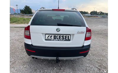 Skoda Octavia 2.0TDI-SCOUT-4x4-NAVI-ITALIA - автомобили, коли, обяви за нови и употребявани 9