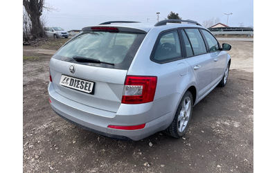 Skoda Octavia 1.6TDI-AVTOMAT - автомобили, коли, обяви за нови и употребявани 8