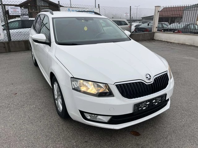 Skoda Octavia 1.6TDI 110кс. EURO 6B КЛИМАТРОНИК АВТОПИЛОT ИТАЛИЯ - автомобили, коли, обяви за нови и употребявани 2