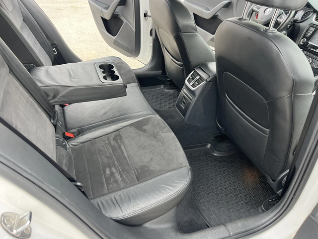 Skoda Octavia 1.4TURBO 150кс DSG NAVI АВТОПИЛОТ DISTRONIC - автомобили, коли, обяви за нови и употребявани 9