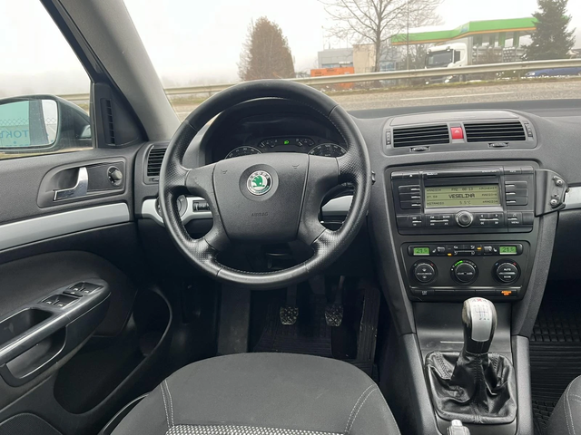 Skoda Octavia SCOUT 2.0TDI 140кс 4Х4 6 СКОРОСТИ КЛИМАТРОНИК - автомобили, коли, обяви за нови и употребявани 11