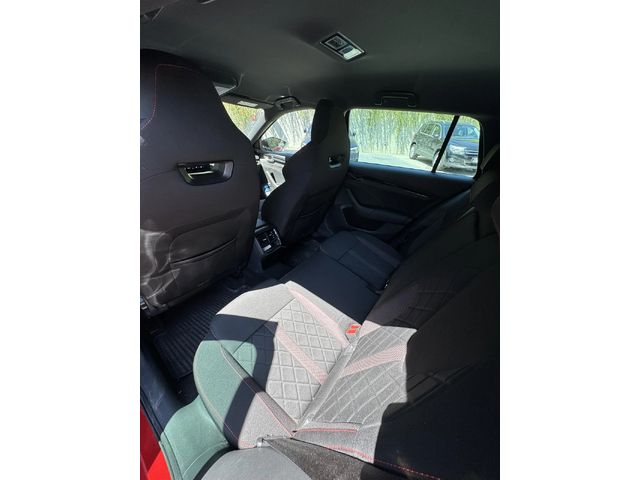 Skoda Octavia RS - автомобили, коли, обяви за нови и употребявани 8