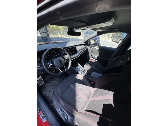 Skoda Octavia RS - автомобили, коли, обяви за нови и употребявани 9