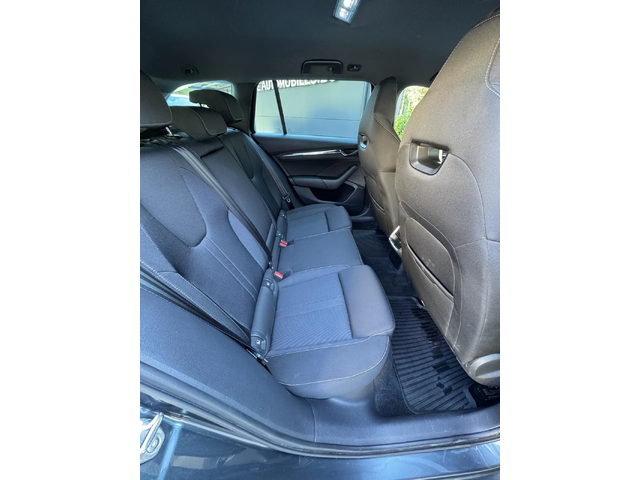 Skoda Octavia Sportline - автомобили, коли, обяви за нови и употребявани 10