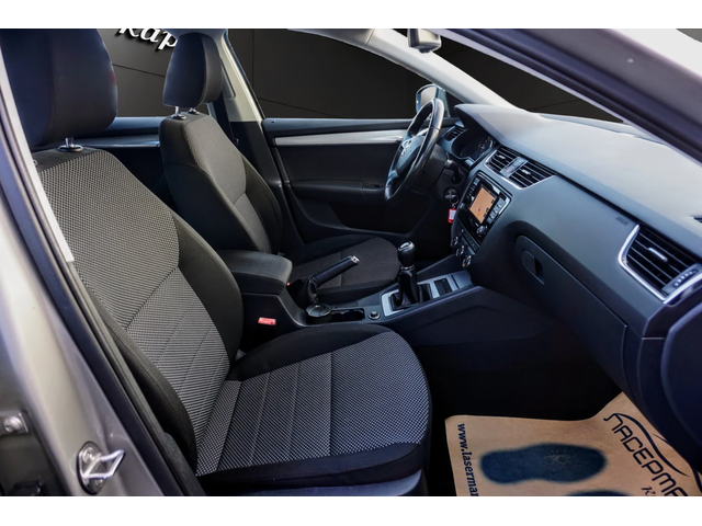 Skoda Octavia 1.6TDI - автомобили, коли, обяви за нови и употребявани 12