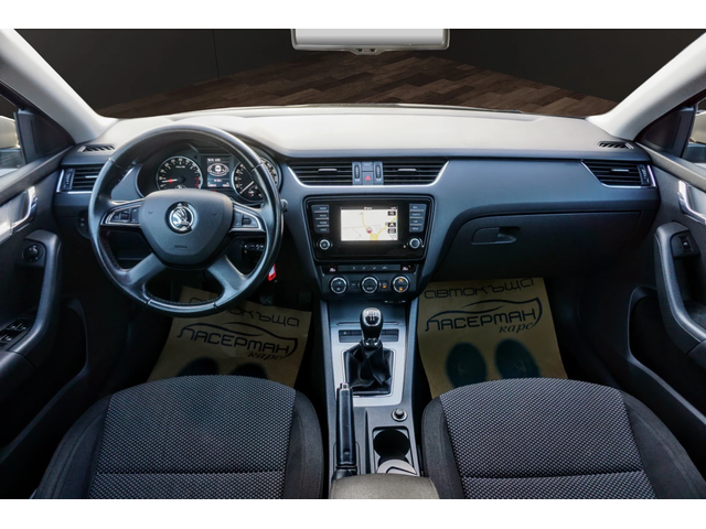 Skoda Octavia 1.6TDI - автомобили, коли, обяви за нови и употребявани 9