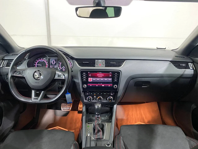 Skoda Octavia 2.0TDI VRS 184кс. DSG* NAVI* - автомобили, коли, обяви за нови и употребявани 7