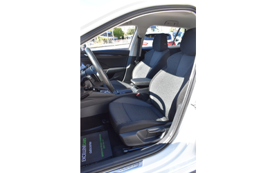 Skoda Octavia 2.0TDI* 4x4* DIGITAL - автомобили, коли, обяви за нови и употребявани 9