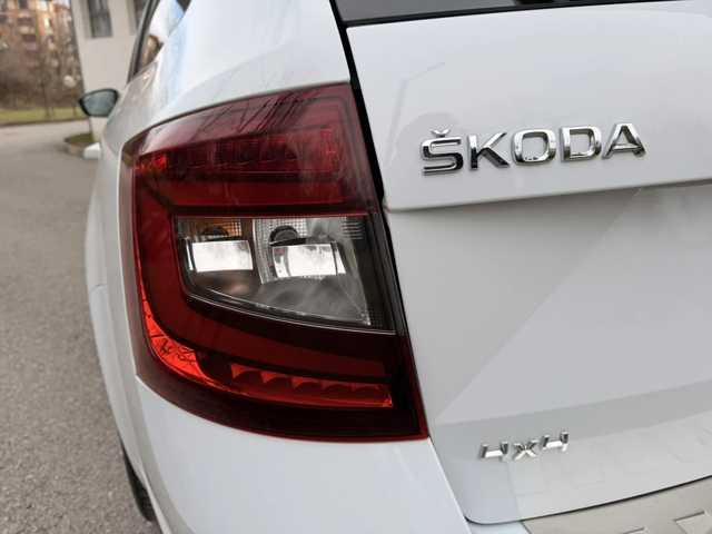 Skoda Octavia VRS / 4X4 / ПОДГРЕВ / КАМЕРА - автомобили, коли, обяви за нови и употребявани 15