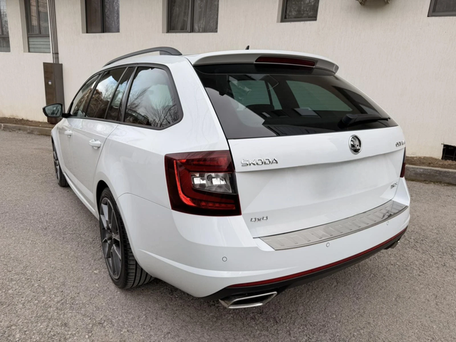 Skoda Octavia VRS / 4X4 / ПОДГРЕВ / КАМЕРА - автомобили, коли, обяви за нови и употребявани 4