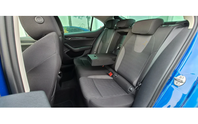 Skoda Octavia ГАРАНЦИЯ 2027г. mild-hybrid - автомобили, коли, обяви за нови и употребявани 8