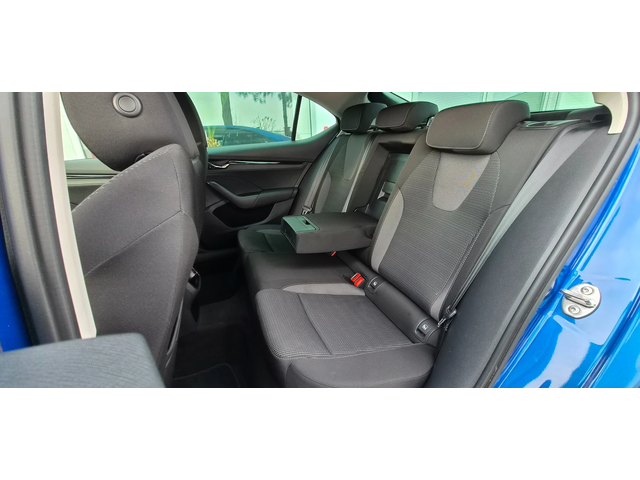 Skoda Octavia ГАРАНЦИЯ 2027г. mild-hybrid - автомобили, коли, обяви за нови и употребявани 8