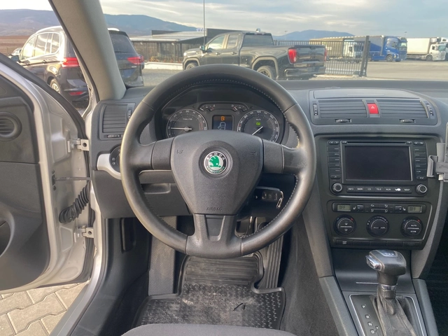 Skoda Octavia 1.9tdi - автомобили, коли, обяви за нови и употребявани 13