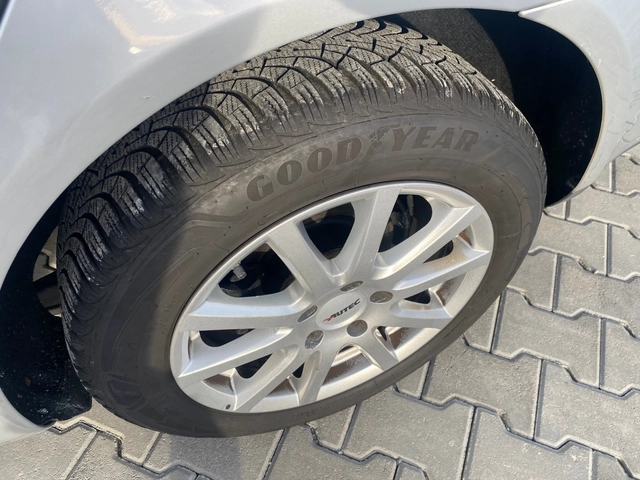 Skoda Octavia 1.9tdi - автомобили, коли, обяви за нови и употребявани 7