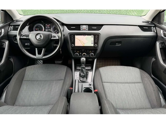 Skoda Octavia 2.0TDi /DSG/FULL LED/DISTRONIC/EURO 6 - автомобили, коли, обяви за нови и употребявани 10