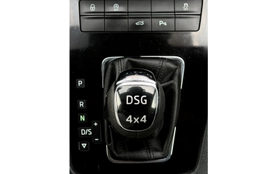 Skoda Octavia 2.0TDi /DSG/FULL LED/DISTRONIC/EURO 6 - автомобили, коли, обяви за нови и употребявани 14