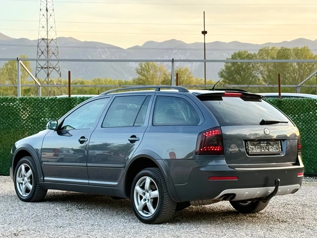 Skoda Octavia 2.0TDi SCOUT - автомобили, коли, обяви за нови и употребявани 4