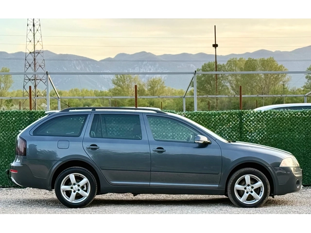 Skoda Octavia 2.0TDi SCOUT - автомобили, коли, обяви за нови и употребявани 7