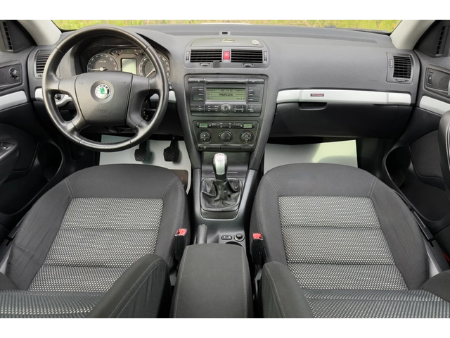 Skoda Octavia 2.0TDi SCOUT - автомобили, коли, обяви за нови и употребявани 8