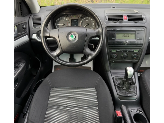 Skoda Octavia 2.0TDi SCOUT - автомобили, коли, обяви за нови и употребявани 9