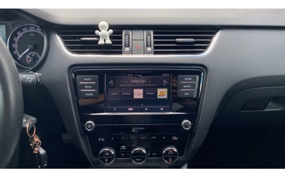 Skoda Octavia 1.5 TSi ACT - автомобили, коли, обяви за нови и употребявани 10