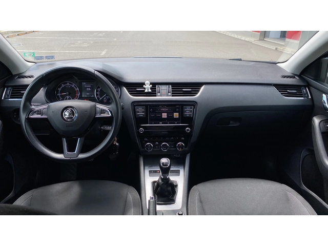 Skoda Octavia 1.5 TSi ACT - автомобили, коли, обяви за нови и употребявани 12