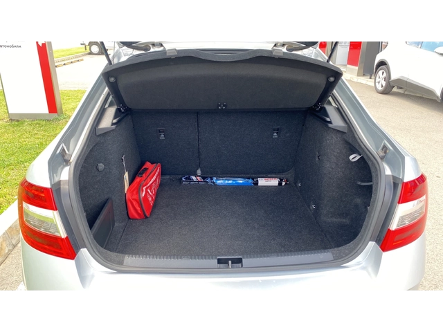 Skoda Octavia 1.5 TSi ACT - автомобили, коли, обяви за нови и употребявани 6