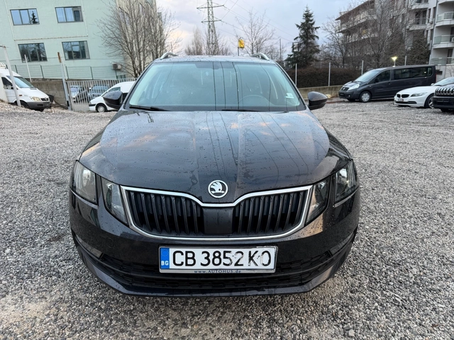 Skoda Octavia DSG Virtual Avtomatik Navi - автомобили, коли, обяви за нови и употребявани 1