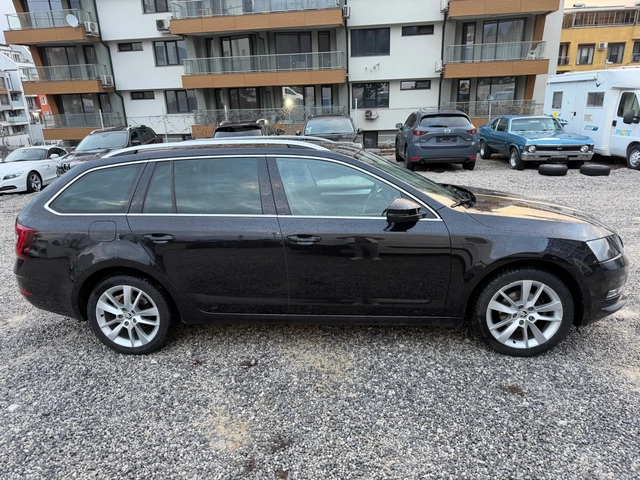 Skoda Octavia DSG Virtual Avtomatik Navi - автомобили, коли, обяви за нови и употребявани 3