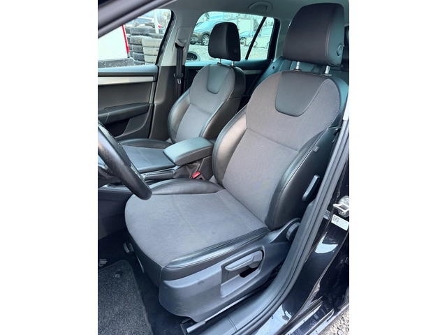 Skoda Octavia DSG Virtual Avtomatik Navi - автомобили, коли, обяви за нови и употребявани 9
