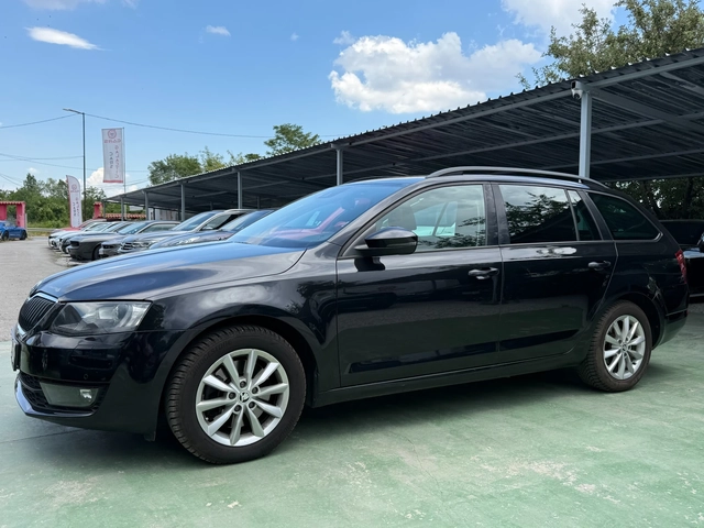Skoda Octavia 4X4 - автомобили, коли, обяви за нови и употребявани 0