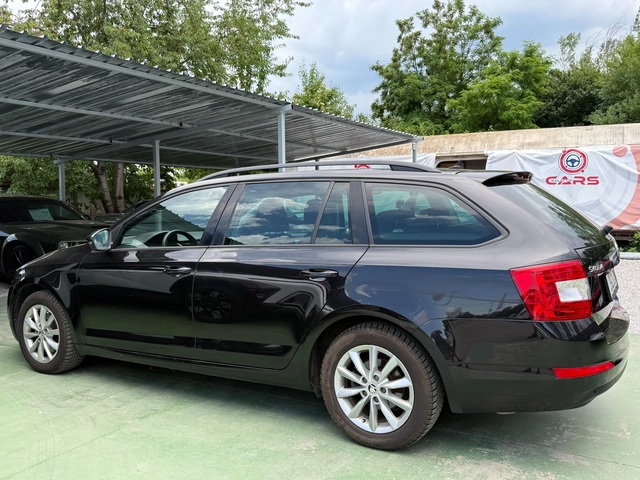 Skoda Octavia 4X4 - автомобили, коли, обяви за нови и употребявани 5