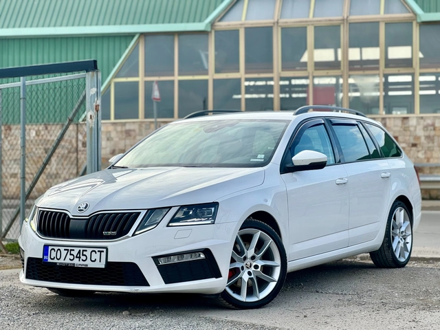 Skoda Octavia 2.0 TDI ! VRS ! - автомобили, коли, обяви за нови и употребявани 2